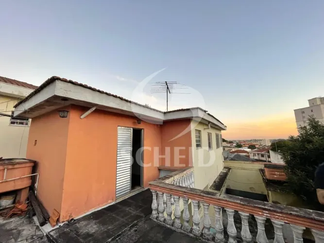 Casa no Campo Grande, 2 dormitórios, 3 vagas de garagem