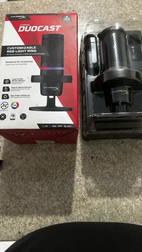 Microfone Duocast HyperX + Braço