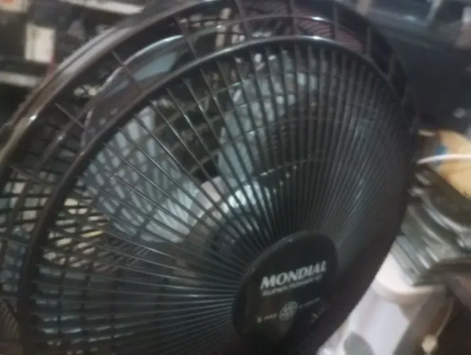 Ventilador de pé turbo mondial execelente novo