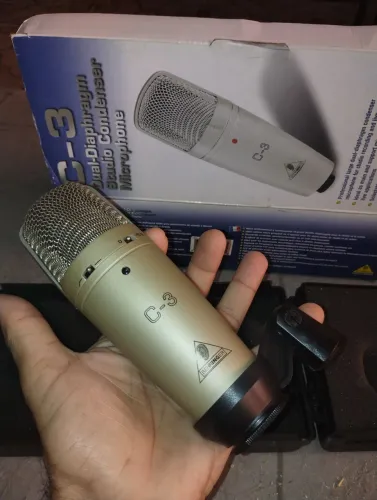Microfone Behringer C-3 
