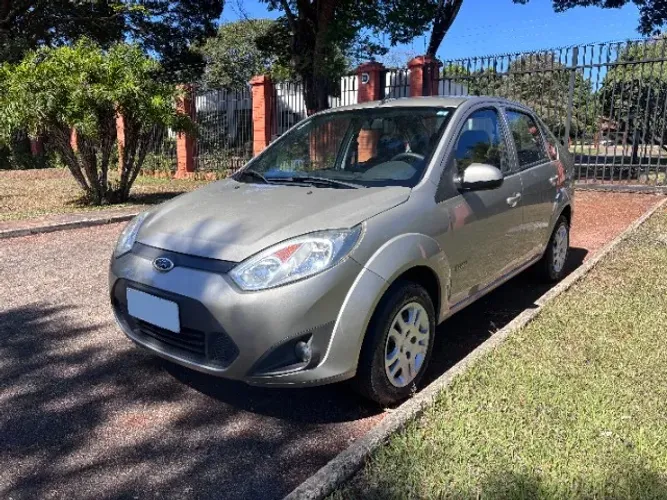 Ford Fiesta Sed. 1.6 8V Flex 4P 2012
