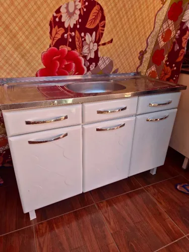 Balcao com pia aço e inox ambos bem conservado