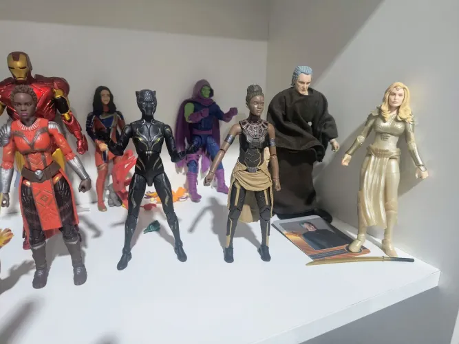 Figuras Marvel legends