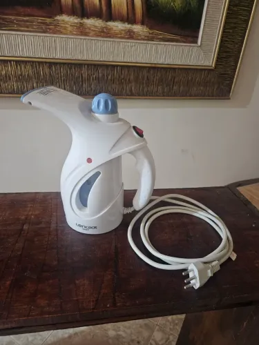 Passadeira De Roupas A Vapor Portátil Lenoxx Unica