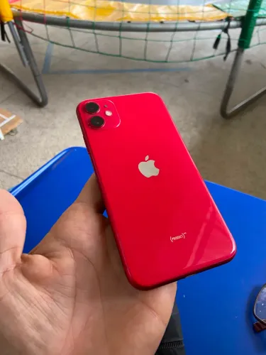 iPhone 11 64g