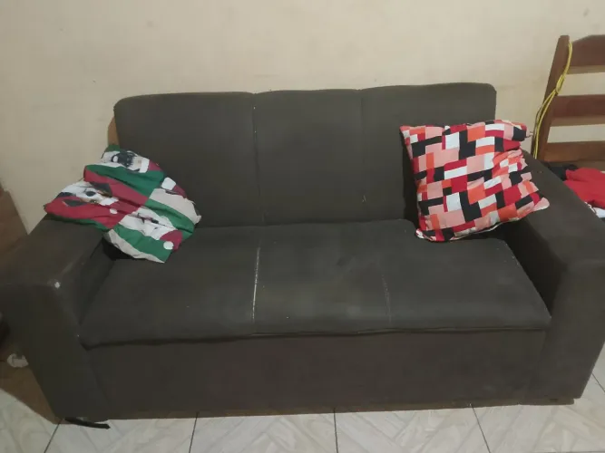 Sofá 2 /3 lugares
