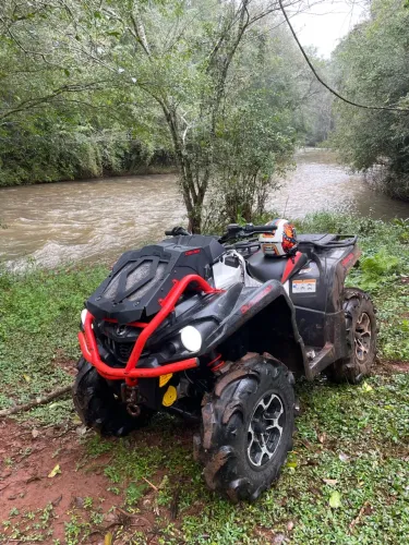 QUADRICILO CANAM OUTLANDER XMR 570cc
