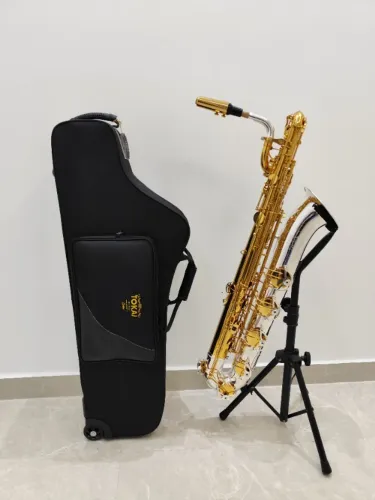 Sax Baritono TSB 300 GP Tokai Mib C/ La grave - Dourado c/ Prata - NOVO - TROCO