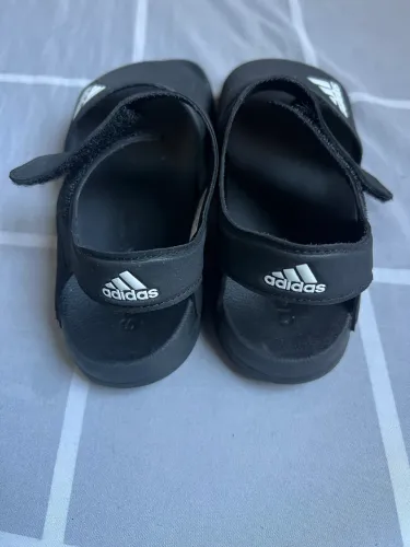Sandália papete adidas