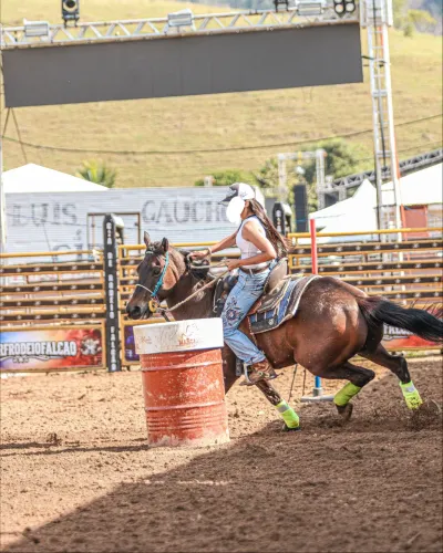 Cavalo QM pronto em 3 tambores