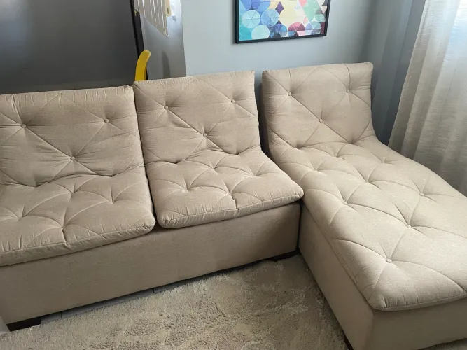 Vende-se sofá novo