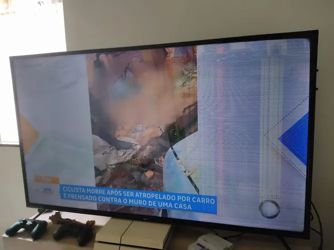 Tv TCL 55' com defeito 