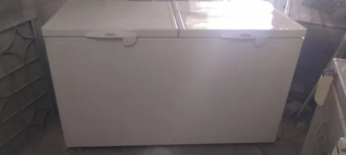 VENDO FREEZER HORIZONTAL FRICON SEMI-NOVO 530 LITROS 