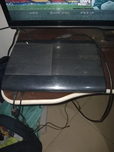 PS3 USADO 1 ANO,TUDO NOVO E TELA LIMPA ,COM 8 JOGOS GTA 5 INCLUIDO E MT BOM VIDEOGAME.top
