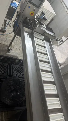 Máquina espetinho