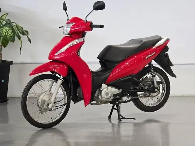 Vendo Honda Biz 110i vermelha ou Bros 125es ano2016/2015