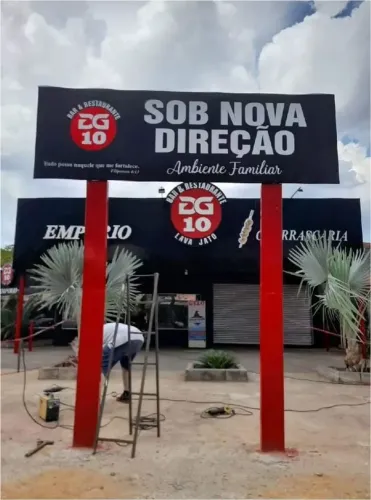Impressão de lonas só 45 mt2, adesivos 65 mt2