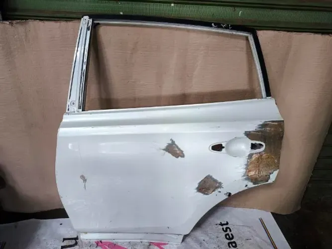 Porta Traseira Esquerda Recuperada Rav4 2015 245