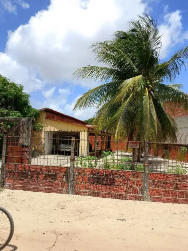 Vende se um sítio na lagoa redonda