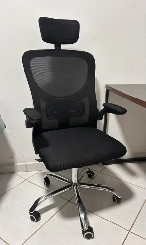Cadeira Ergonômica de escritório 