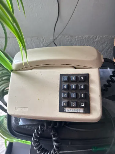 Telefone antigo