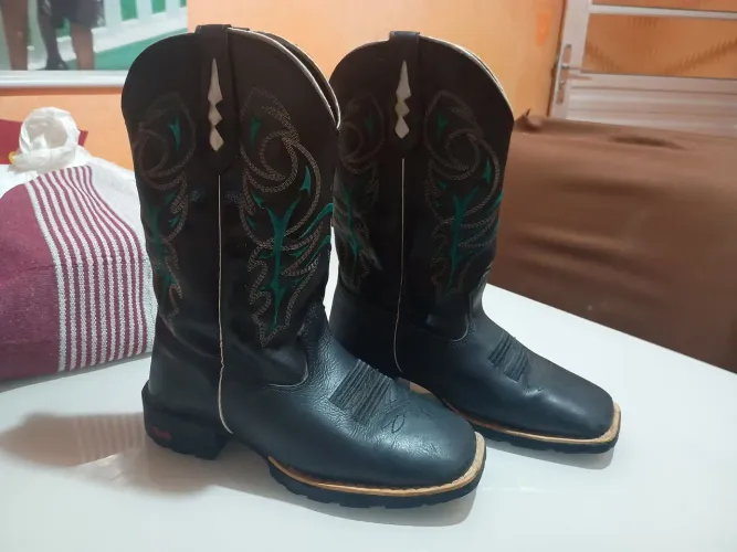 Bota cautry infantil