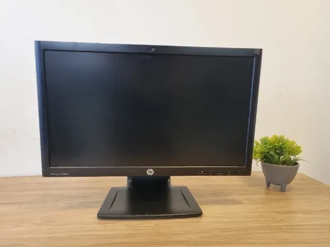 Monitor HP Compaq La2206x - 21,5" | 1920x1080 (1080p FullHD)