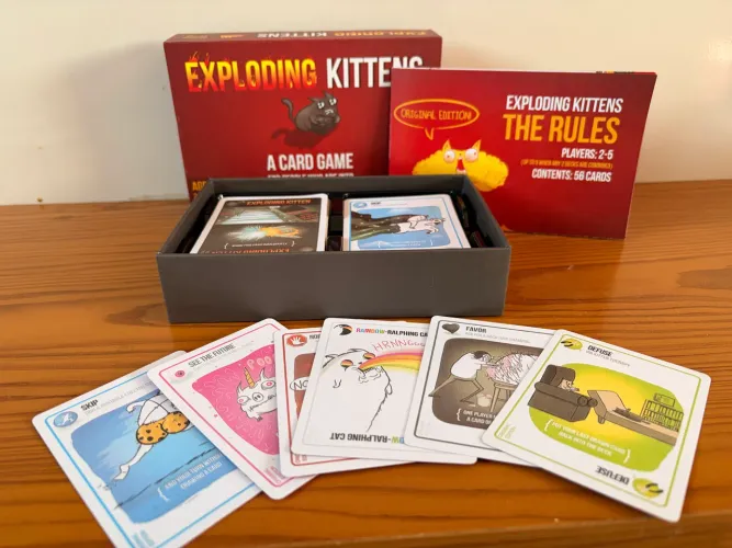 Exploding Kittens
