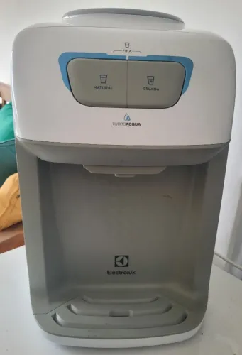 Bebedouro Eletrolux Turbo Acqua