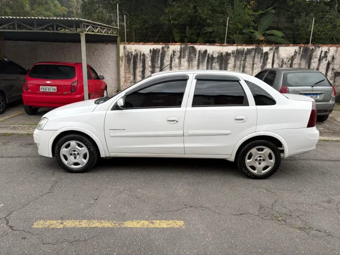 Chevrolet Corsa Sed. Premium 1.4 8V Econoflex 4P 2010