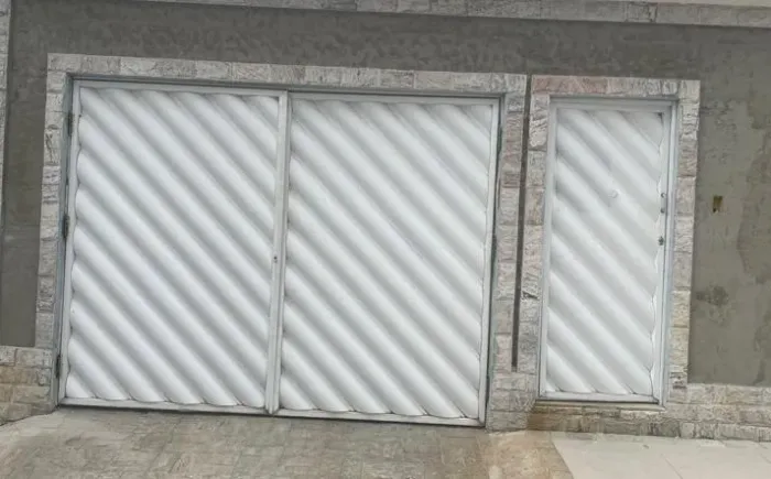 Portão de Garagem e Portão Social