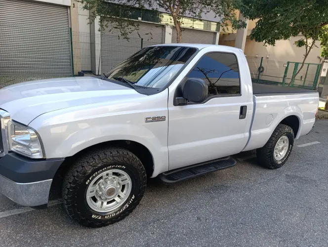 Ford F-250 XLT 3.9 4X2 CD TB Diesel 2010