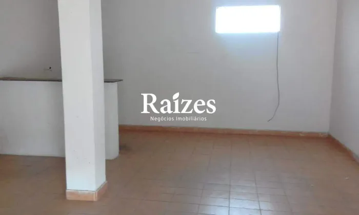 Prédio Residencial/Comercial à Venda no Presidente Roosevelt, Uberlândia