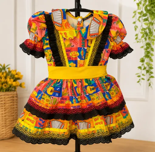 Vestido junino - peça única e exclusiva feito por costureira