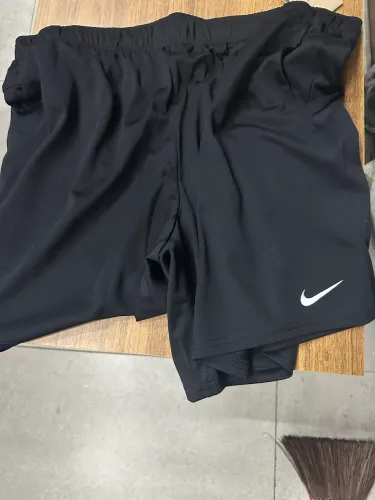 Bermuda Nike