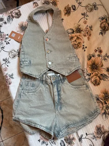 Conjunto jeans nunca usado
