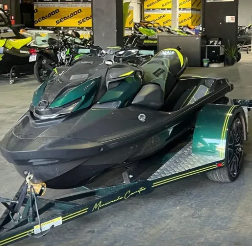 Jet SKY Sea-Doo RXP-X 300 2024 300hp supercharged
