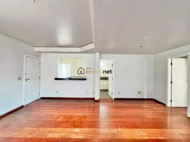 Apartamento amplo de aproximadamente 150 m² no Gutierrez