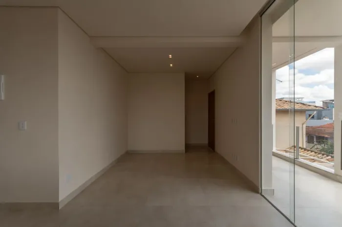 Casa à Venda - Santa Rosa, 3 Quartos, 108 m2