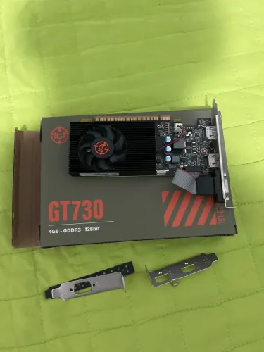 Vendo placa de vídeo GT730 4gb