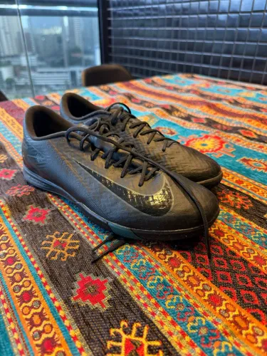 Chuteira Futsal Nike Mercurial Zoom Vapor 16 Academy