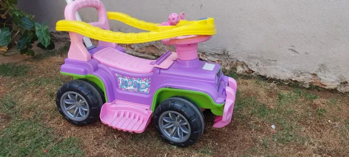 Jeep menina
