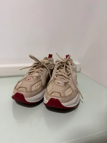 Tenis nike m2k tkeni tam 35