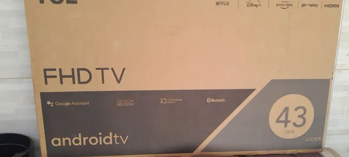 Caixa de papelão para tv de 43" polegadas com proteção de isopor em perfeito estado