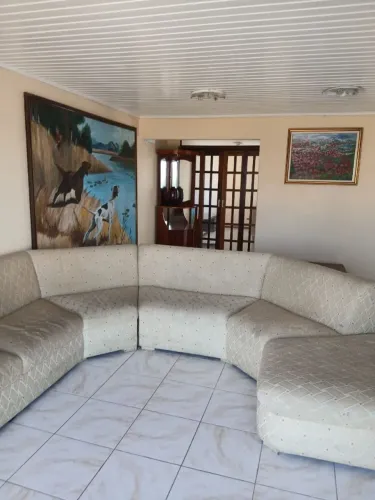 Parte de cima de um sobrado.