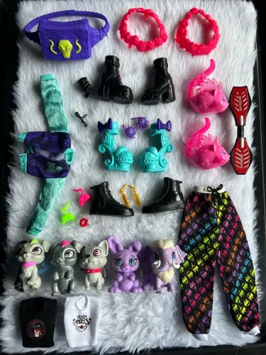 Lote g3 acessórios Monster High