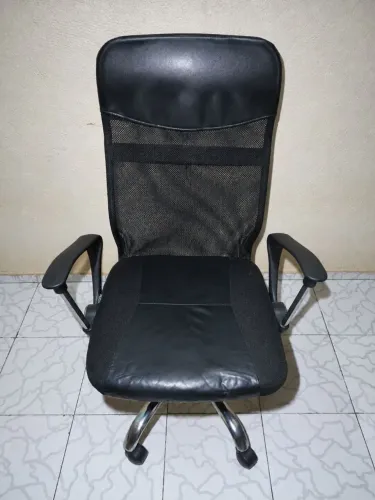 Cadeira ergonômica de escritório