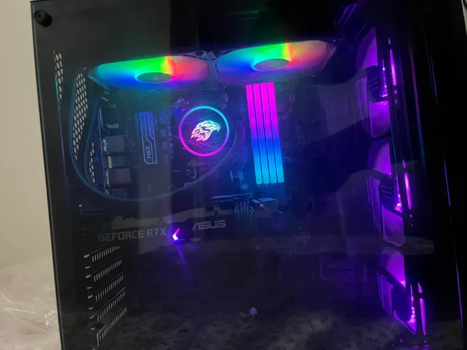 PC Gamer Ryzen 5 5600 + RTX 3060