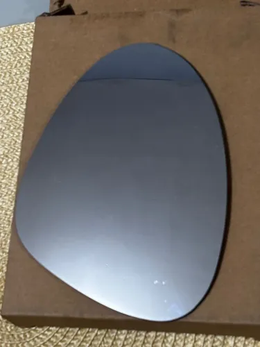 Lente de retrovisor BYD