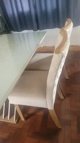 Mesa de jantar c cadeiras